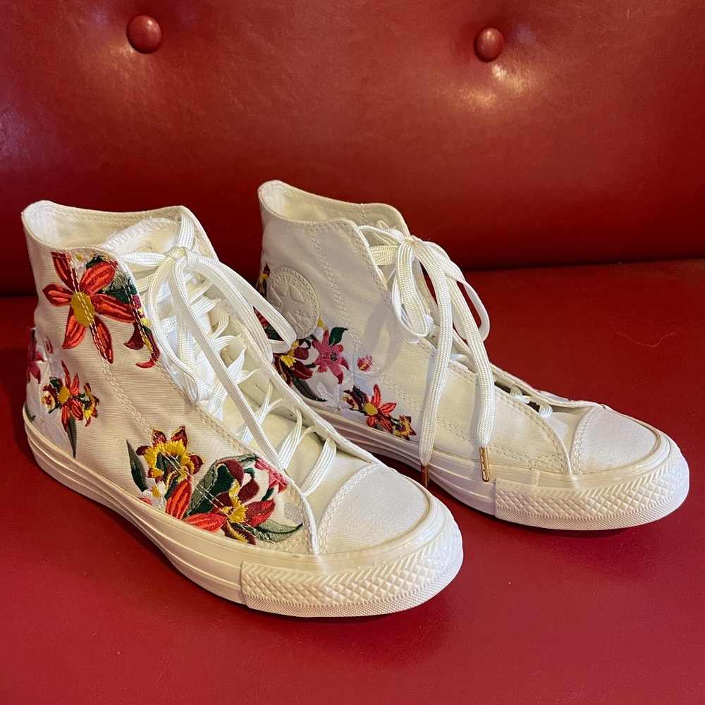 Chuck Taylor  'Patbo' Floral High Top Sneaker
